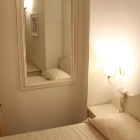 Cityfair Bed & Breakfast 3*