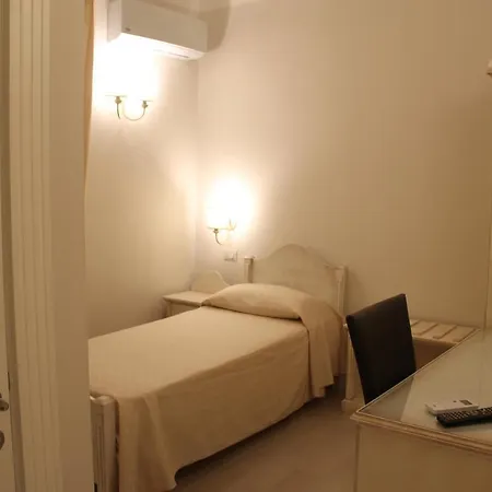 Cityfair Bed & Breakfast 3*